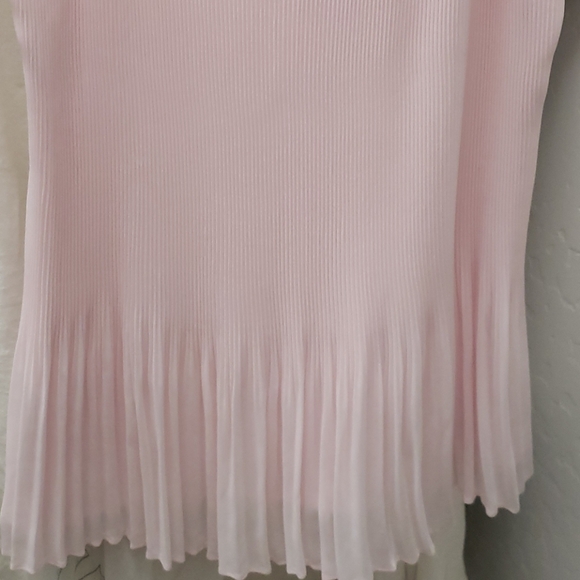 Banana Republic Pink tank top - Picture 2 of 5